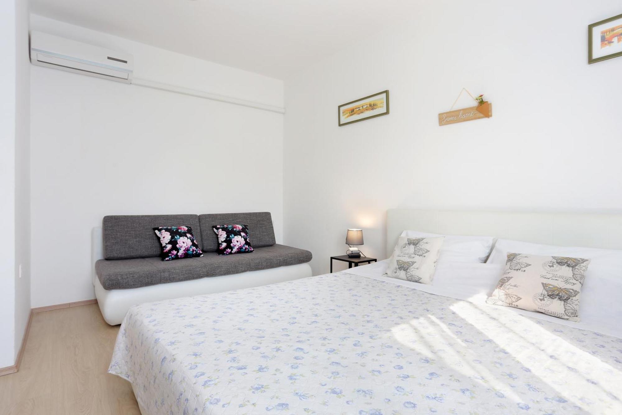 Seaside Holiday House Poljica, Trogir - 5161 Marina Kamer foto